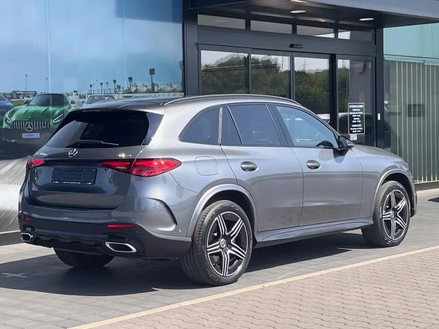 Mercedes-Benz GLC 300 4MATIC AMG Line