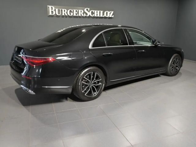 Mercedes-Benz S 350 4MATIC S 350 d Sedan