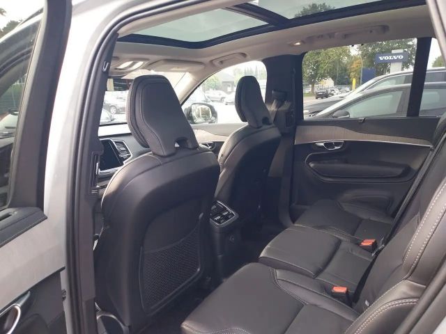 Volvo XC90 AWD Dark Plus Recharge