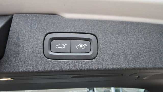 Volvo V60 Bright Plus T8