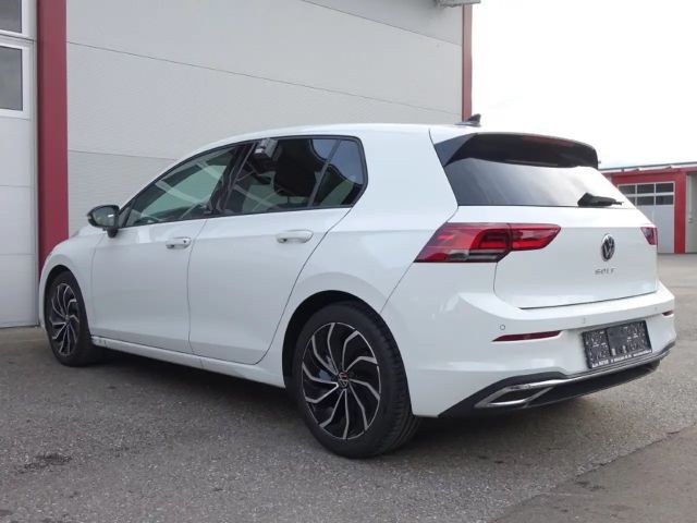 Volkswagen Golf ACT Life