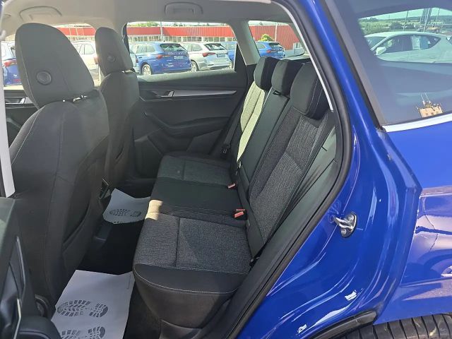 Skoda Karoq Style Style