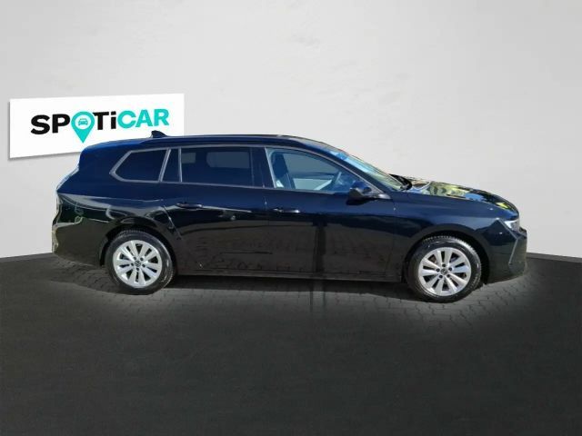 Opel Astra Enjoy Sports Tourer