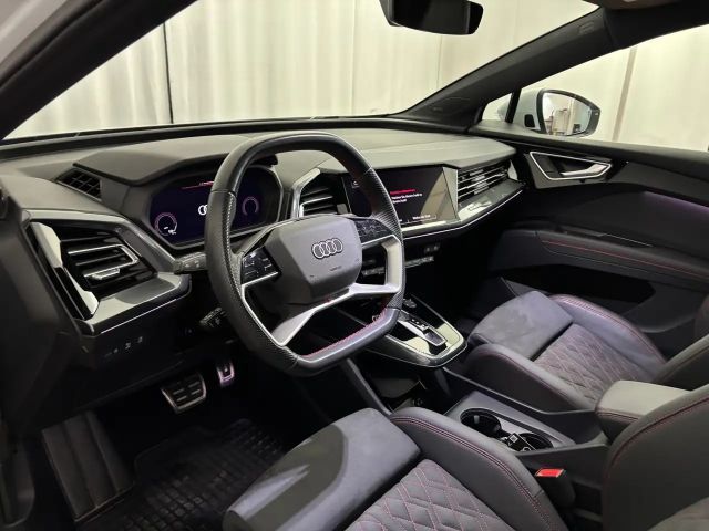 Audi Q4 e-tron Business Quattro