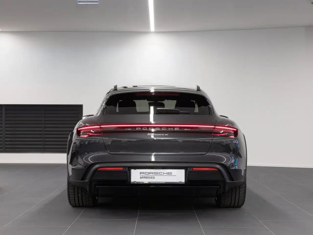 Porsche Taycan 4 Cross Turismo