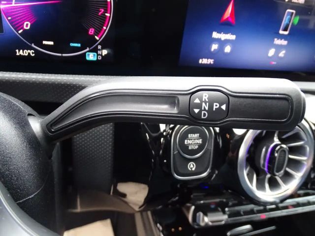 Mercedes-Benz CLA 200 AMG Line Shooting Brake
