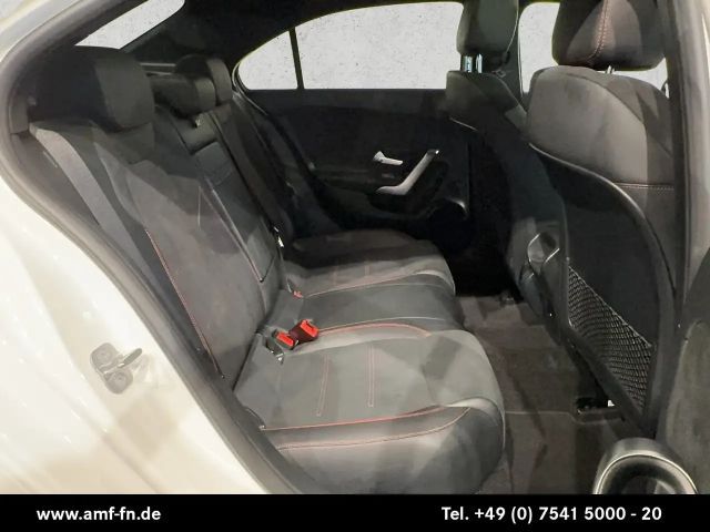 Mercedes-Benz A 200 AMG Line