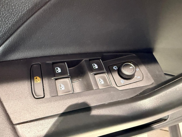 Volkswagen T-Cross 1.0 TSI DSG R-Line