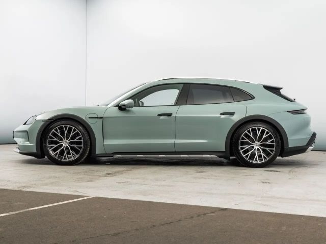 Porsche Taycan 4 Cross Turismo