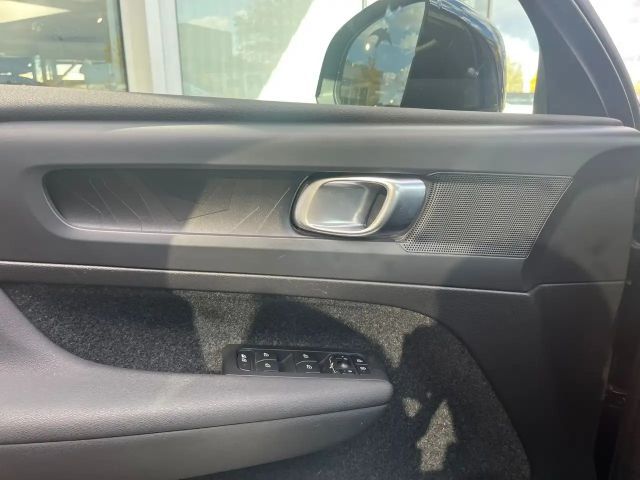 Volvo C40 Core Recharge