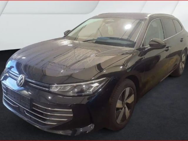 Volkswagen Passat 1.5 eTSI Business Variant