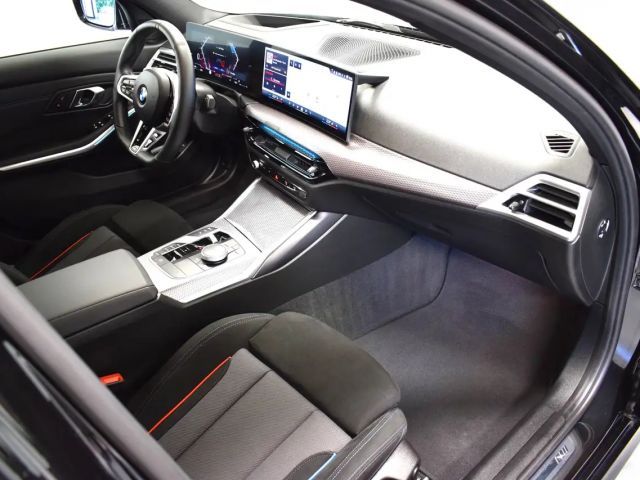 BMW 320 320d M-Sport Sedan