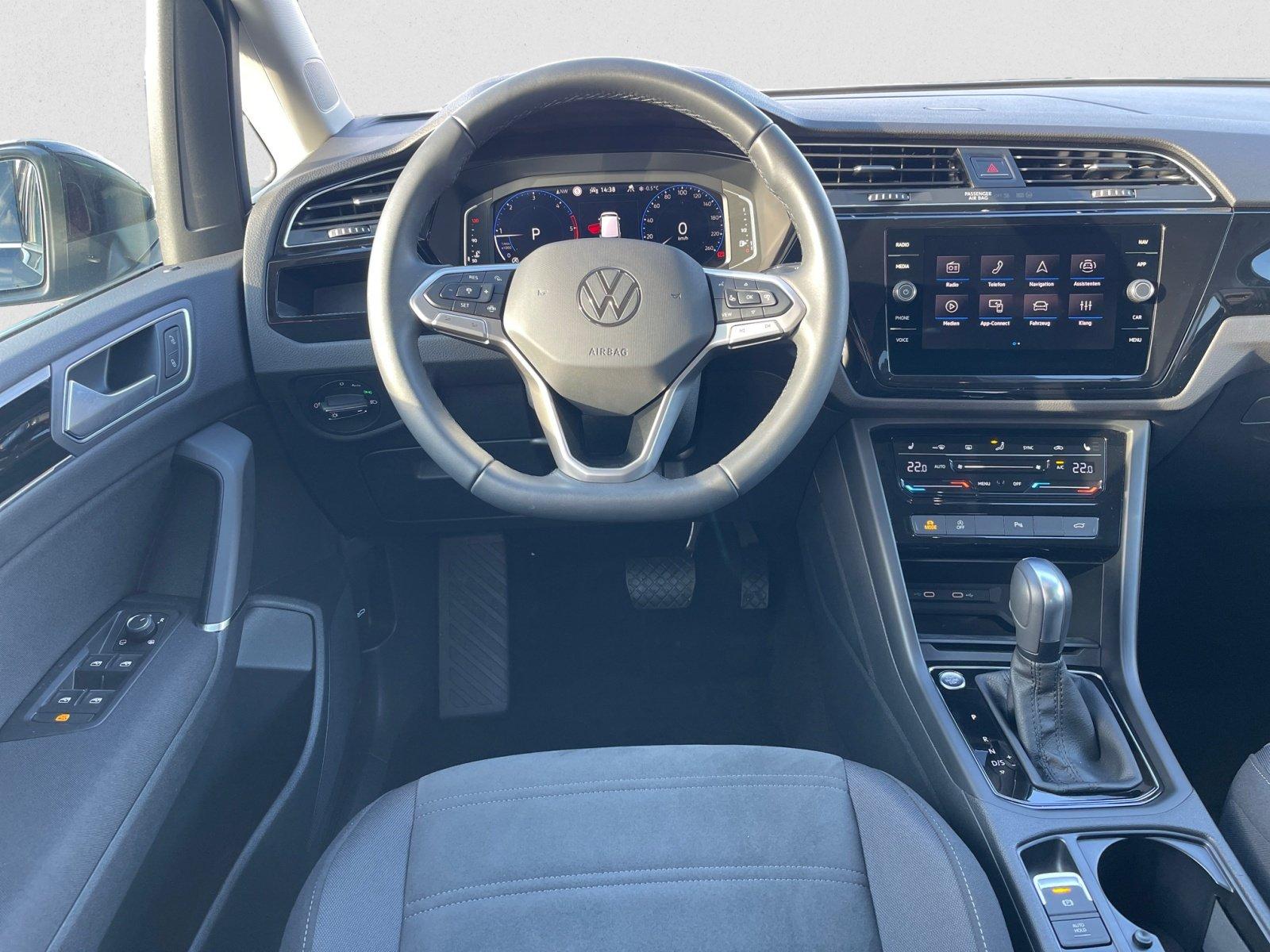 Volkswagen Touran DSG Highline R-Line