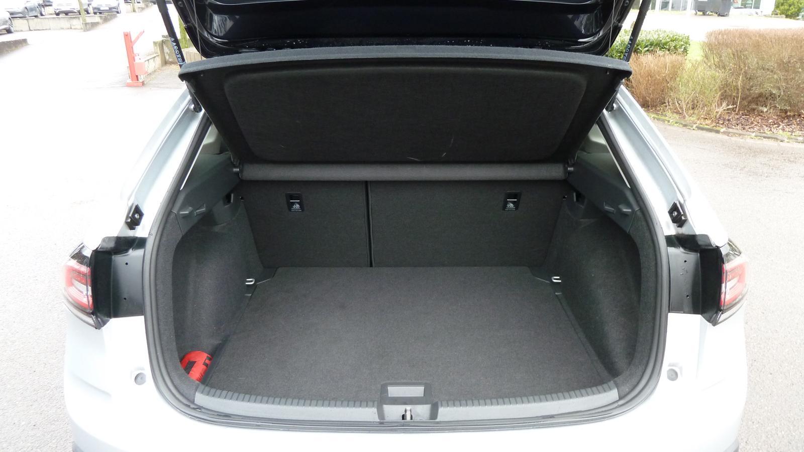 Volkswagen Taigo 1.0 TSI DSG Style