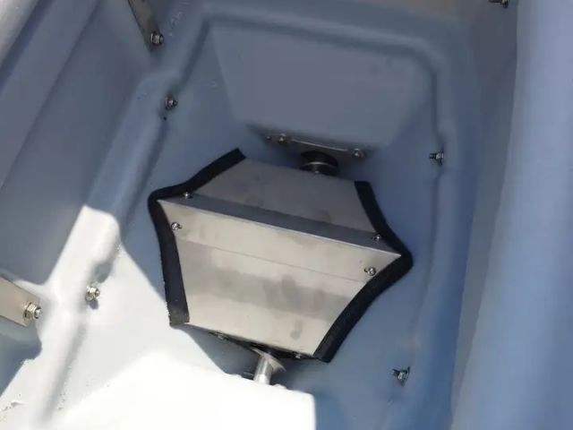 Suzuki Jimny PickUp Winterdienst-Umbau HILLTIP Schild & Streuer