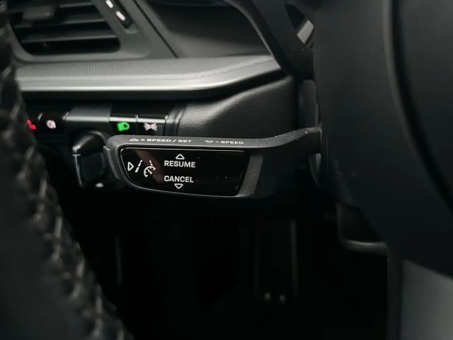 Porsche 992 4S Coupé Targa