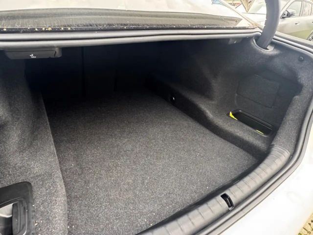 BMW 520 520d M-Sport Sedan xDrive