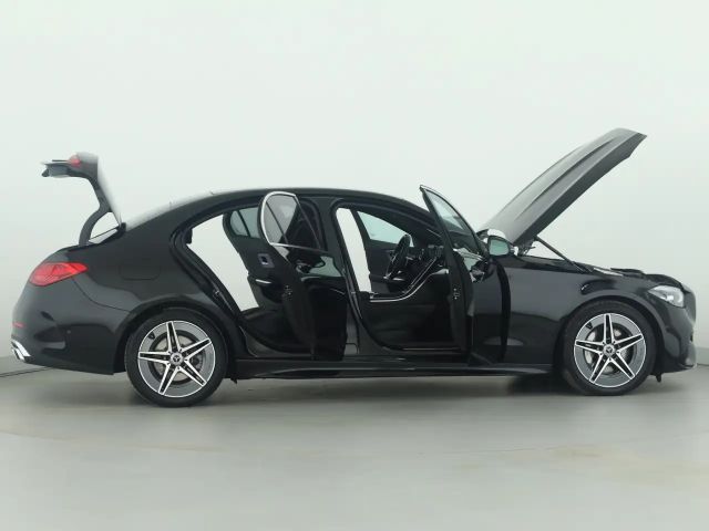 Mercedes-Benz C 300 AMG Line C 300 d Sedan