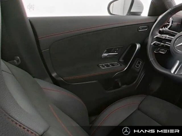Mercedes-Benz CLA 200 AMG Line CLA 200 d Coupé