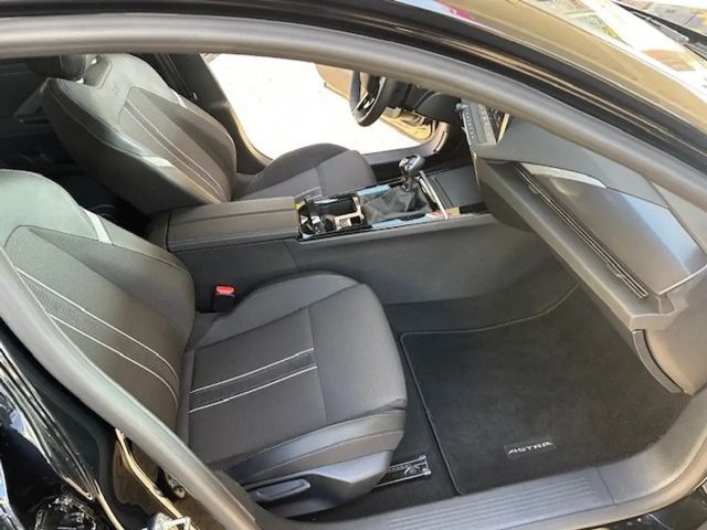 Opel Astra GS-Line Grand Sport