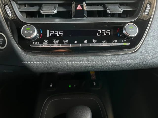 Toyota Corolla Hybride Team D