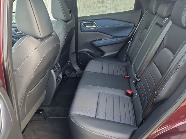 Nissan Qashqai AWD DIG-T Tekna