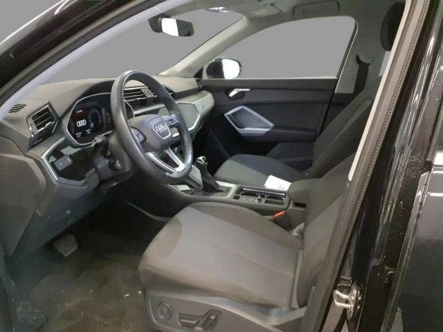 Audi Q3 2.0 TDI S-Line