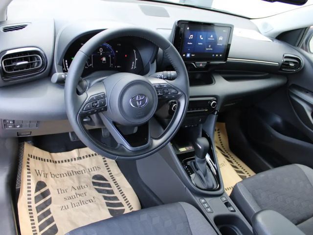 Toyota Yaris Active Hybride VVT-i