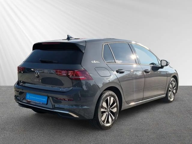 Volkswagen Golf 1.5 eTSI DSG Golf VIII