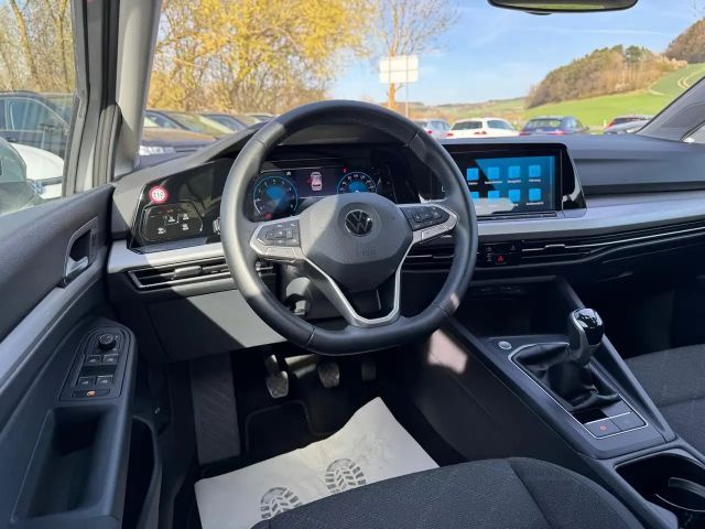 Volkswagen Golf 1.5 TSI Golf VIII IQ.Drive Life