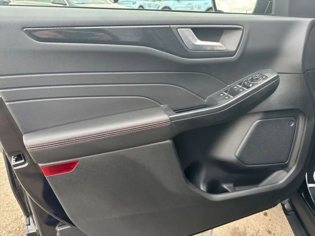 Ford Kuga EcoBoost ST Line