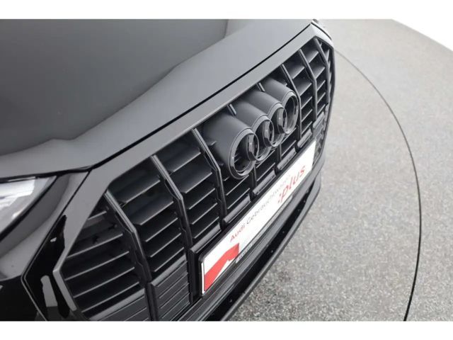 Audi Q3 35 TDI S-Line