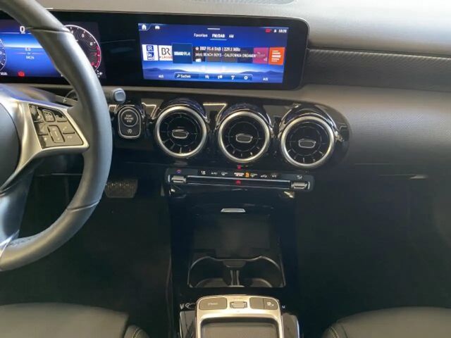 Mercedes-Benz A 180 Progressive