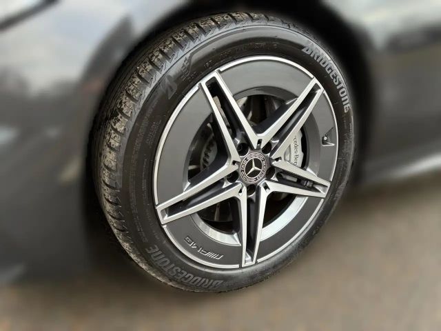 Mercedes-Benz C 180 AMG Line Sedan