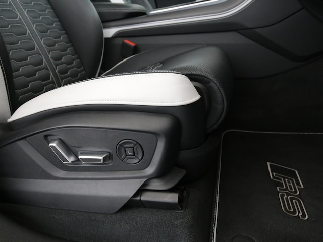 Audi RS Q8 Quattro