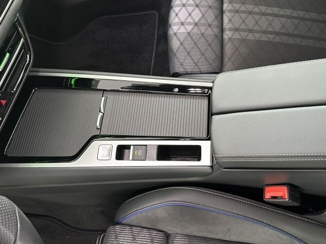 Volkswagen Passat 2.0 TDI R-Line Variant