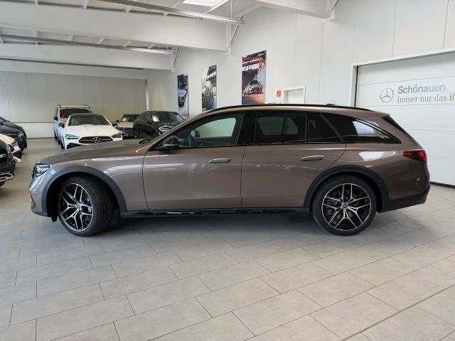 Mercedes-Benz E 450 4MATIC