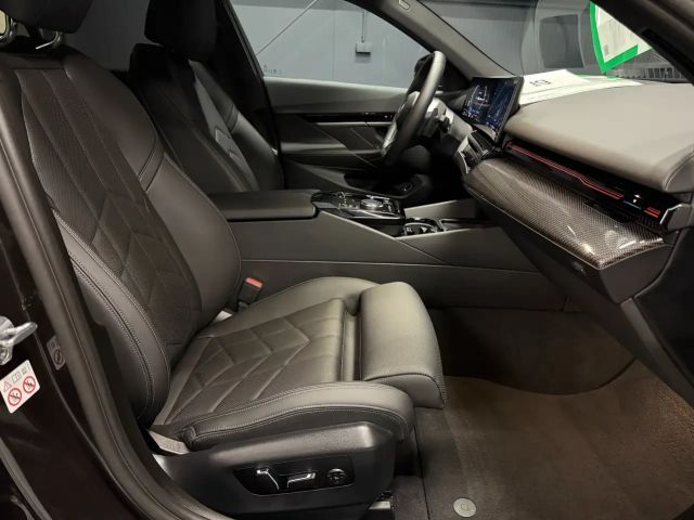 BMW 520 520d M-Sport Touring