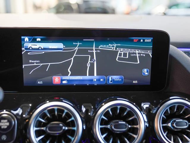 Mercedes-Benz GLA 200 GLA 200 d Progressive