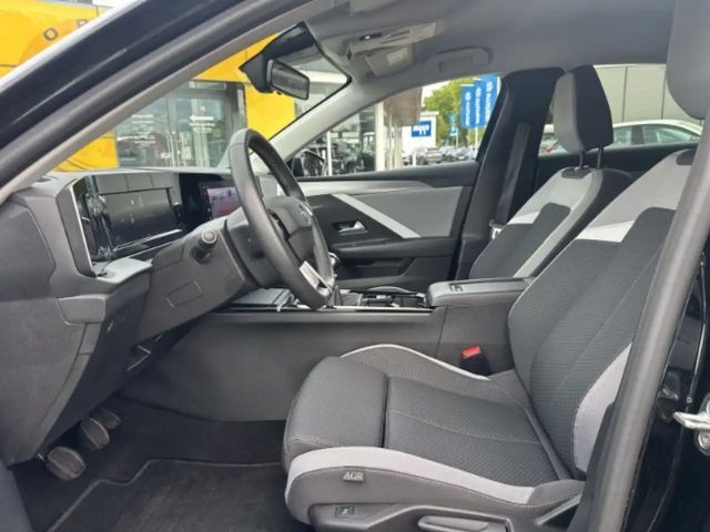 Opel Astra 1.2 Turbo Enjoy Turbo