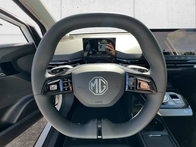 MG MG4 64 kWh Luxury