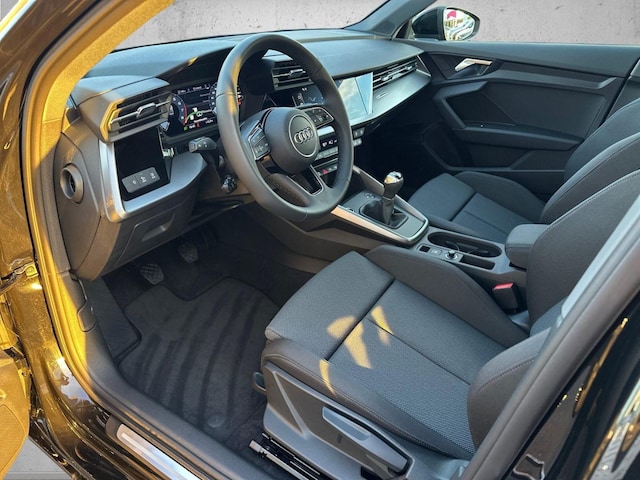 Audi A3 35 TFSI Sedan