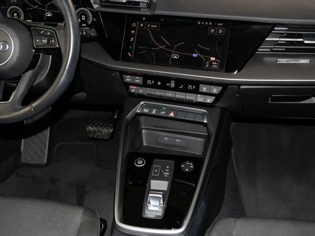 Audi A3 40 TFSI Hybride Sedan