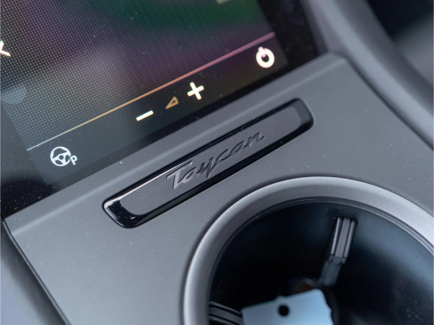 Porsche Taycan 4S Cross Turismo