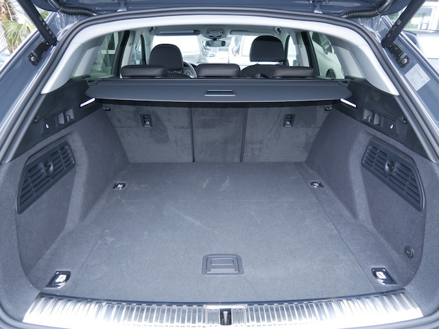 Audi Q8 e-tron 50 Quattro S-Line