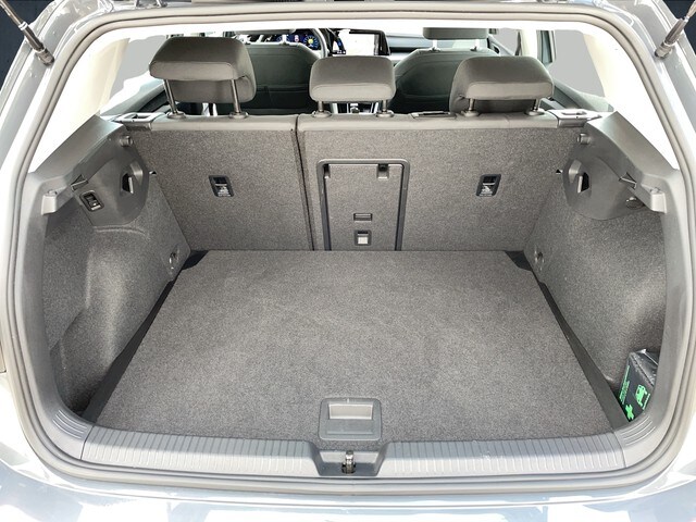 Volkswagen Golf 1.5 eTSI DSG Golf VIII Style