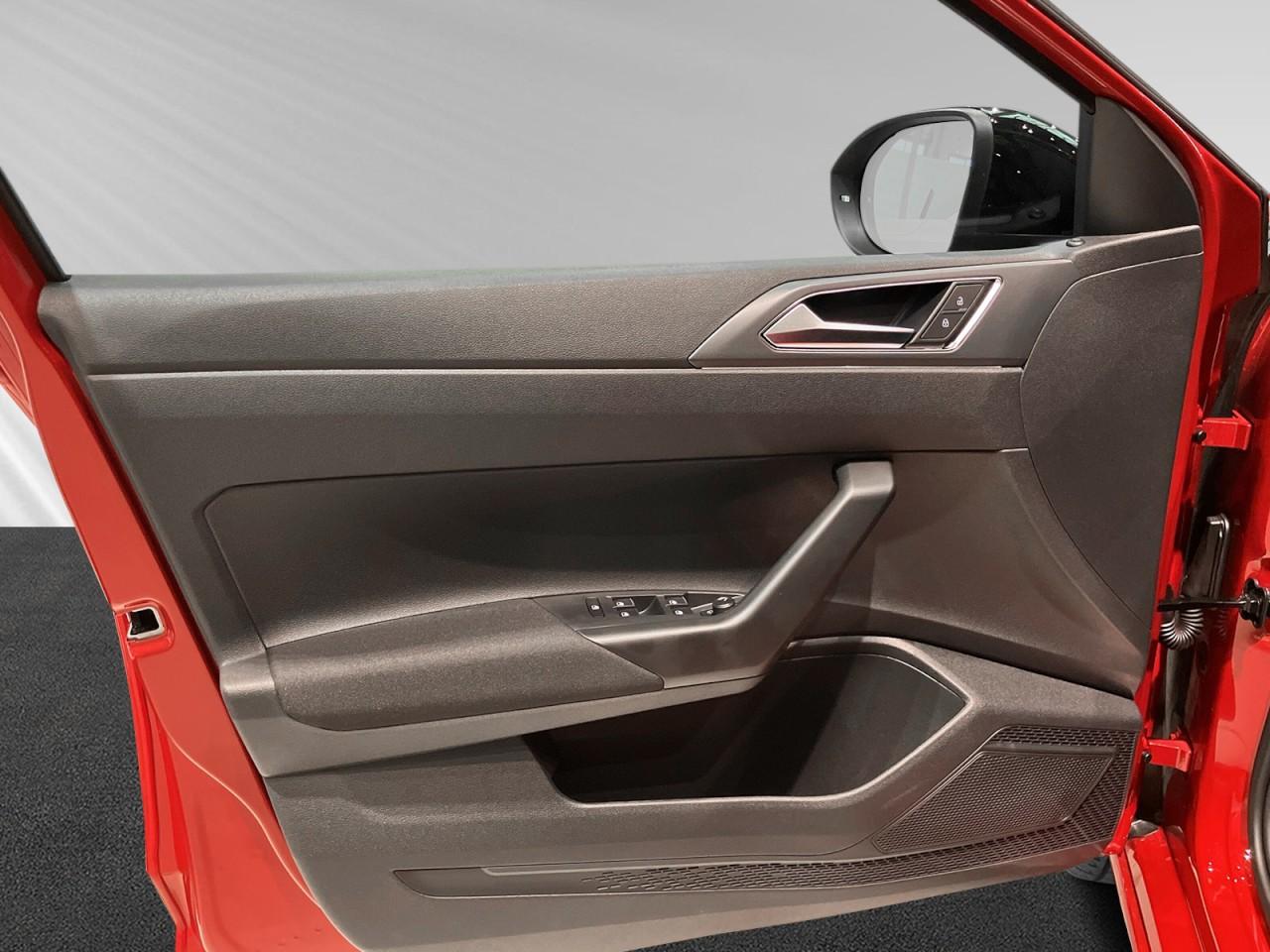 Volkswagen Taigo 1.5 TSI DSG R-Line