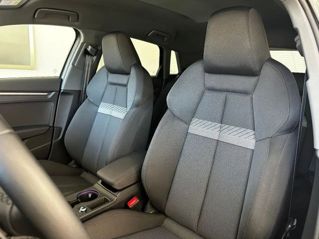 Audi A3 35 TFSI S-Line Sportback