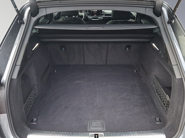 Audi A4 35 TFSI Avant S-Tronic