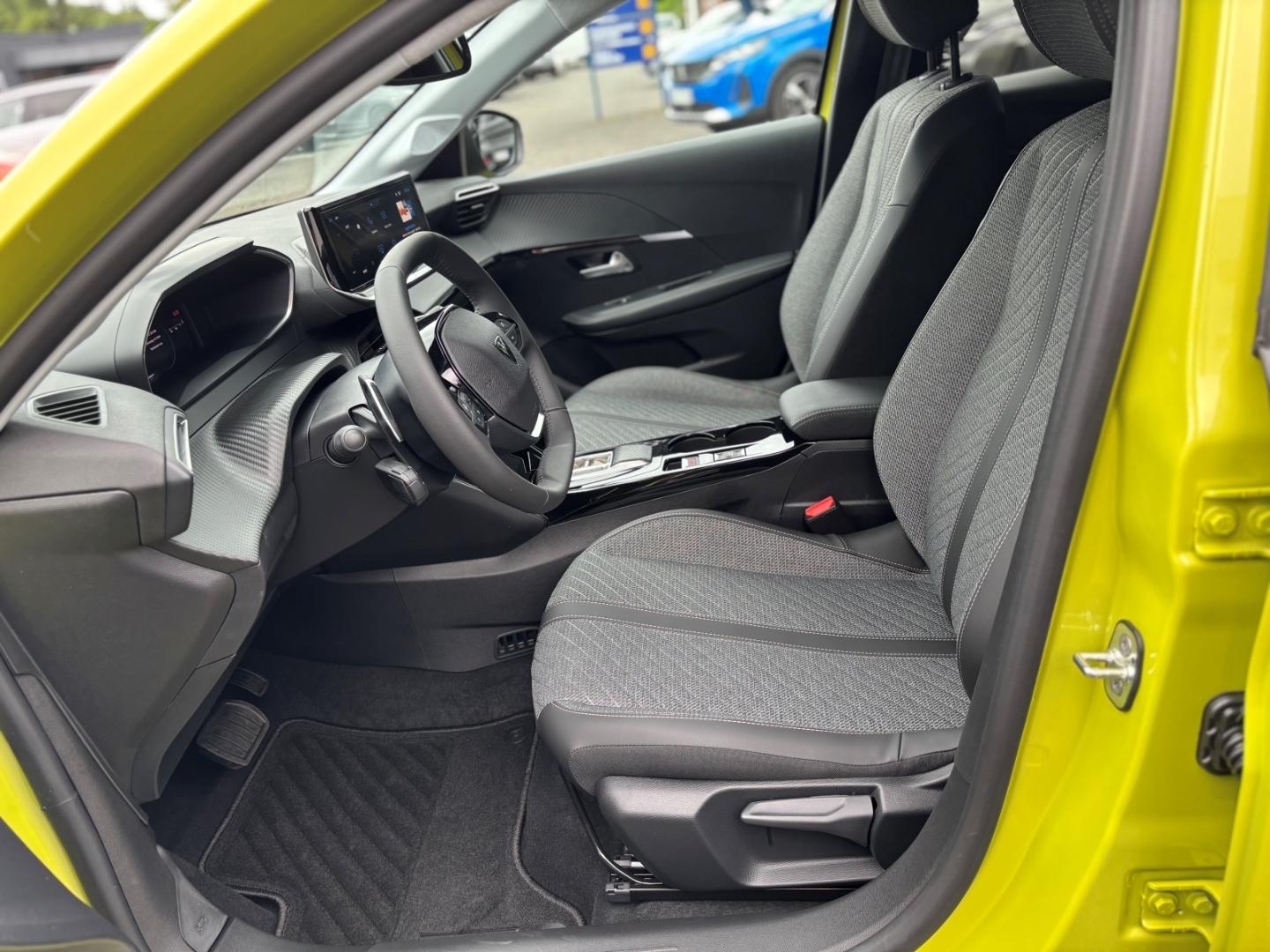 Peugeot 208 Allure Pack Hybrid